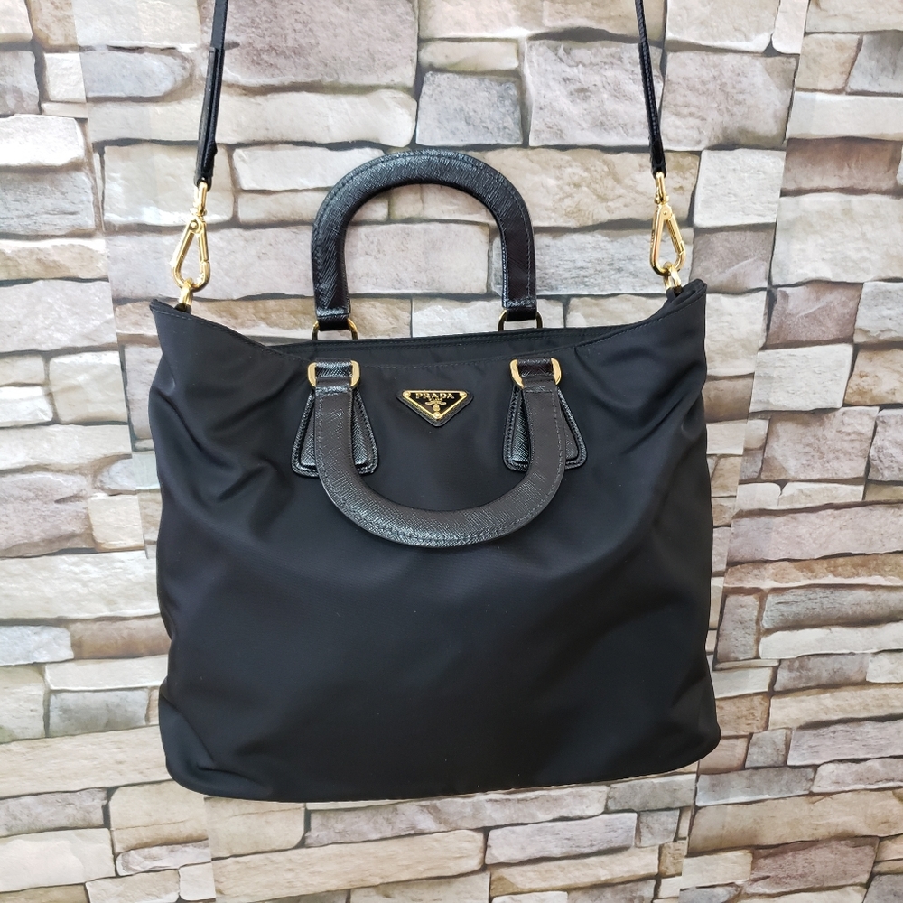 PRADA Crossbody tote satchel nylon zippered - Picture 4 of 8
